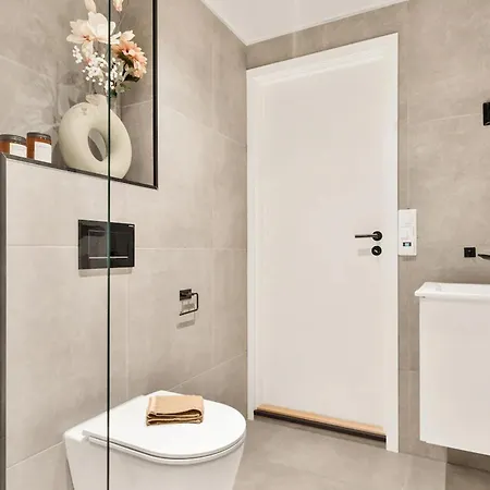 Amazing House - Panoramic View Sauna And Jacuzzi 別荘 *