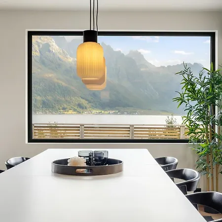 Amazing House - Panoramic View Sauna And Jacuzzi Vestpollen