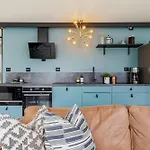 Amazing House - Panoramic View Sauna And Jacuzzi 度假居 *