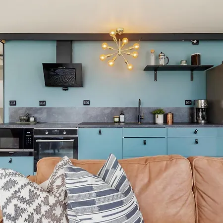 Amazing House - Panoramic View Sauna And Jacuzzi 度假居 *